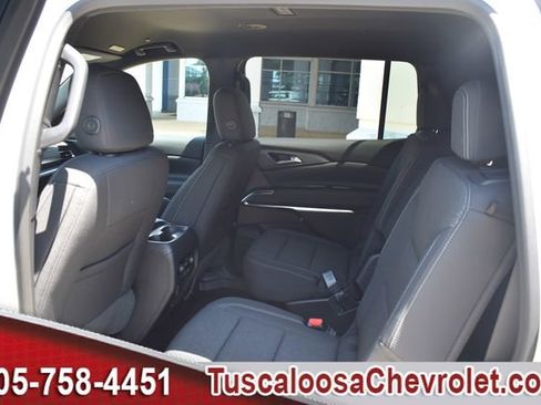 New 2026 Chevrolet Traverse LT w/ Driver Confidence Package image 17