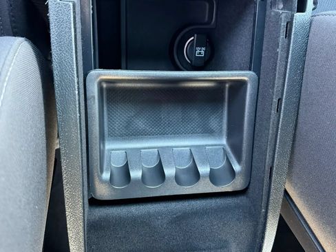 Used 2019 Dodge Charger SXT AWD/4WD image 33