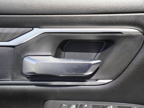 New 2026 RAM 1500 Big Horn AWD/4WD image 11