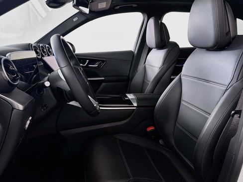 Certified 2026 Mercedes-Benz GLC 300 image 18