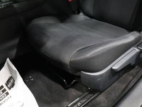 Used 2024 Nissan Sentra S image 12