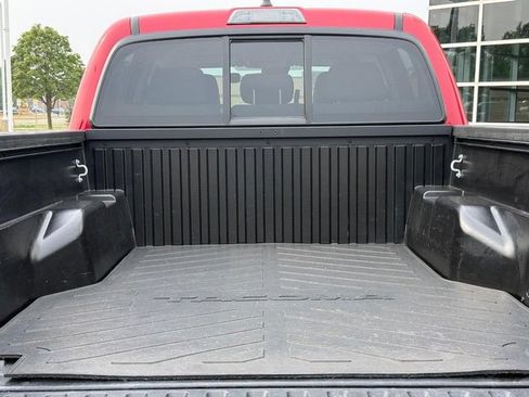 Used 2023 Toyota Tacoma SR AWD/4WD image 9