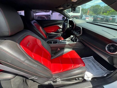 Used 2017 Chevrolet Camaro SS image 24