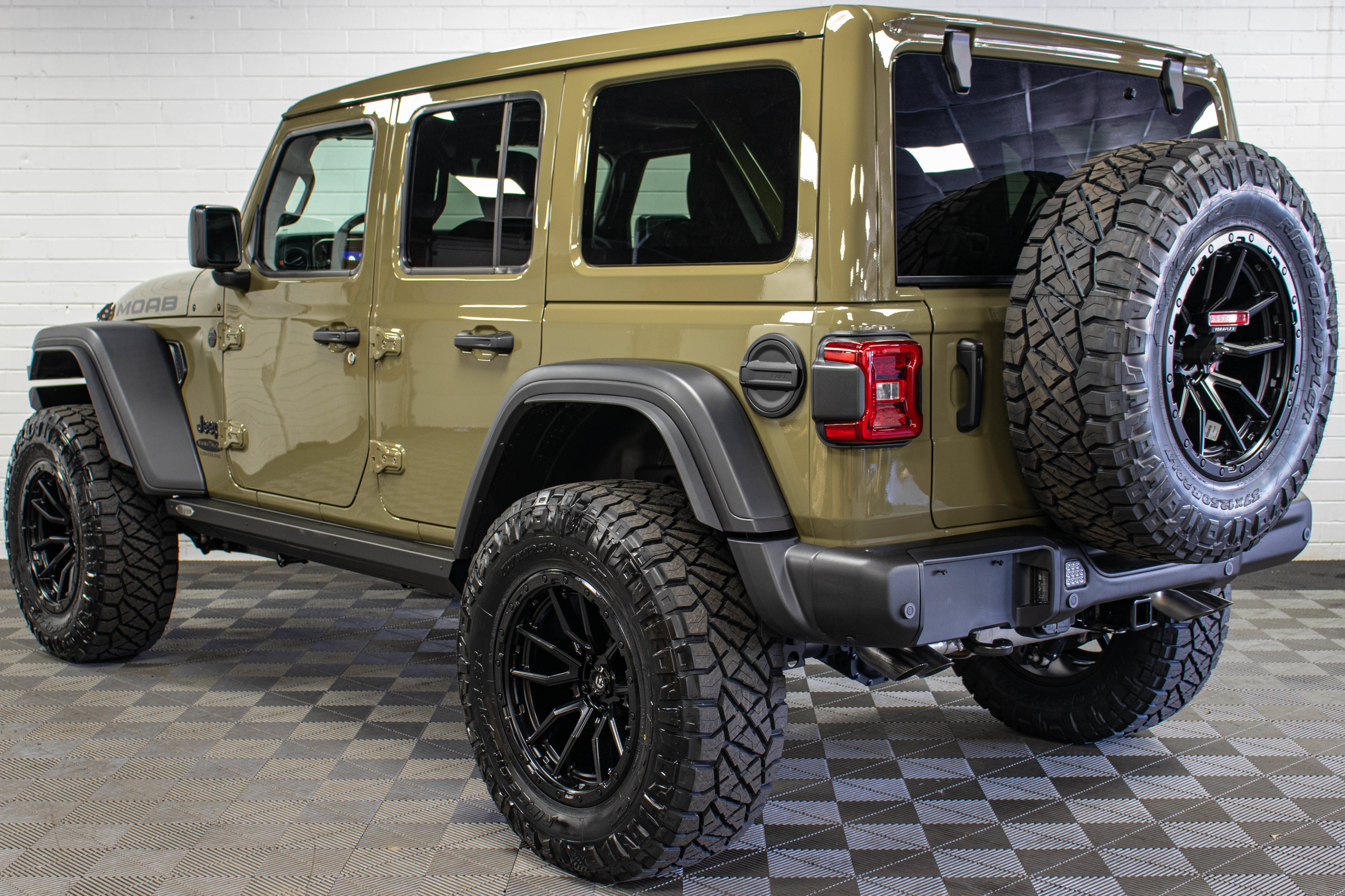Used 2026 Jeep Wrangler Unlimited Rubicon 392 w/ Quick Order Package 27X Moab AWD/4WD image 5