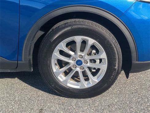 Used 2022 Ford Escape SE w/ Convenience Package image 12