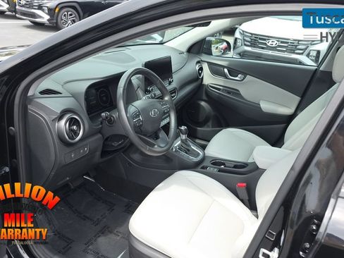 Used 2022 Hyundai Kona Limited w/ Cargo Package FWD image 23