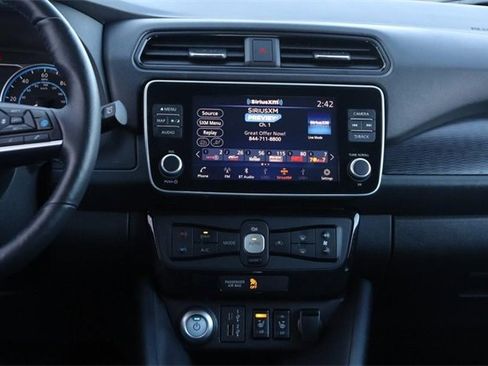 Certified 2024 Nissan Leaf SV Plus image 22