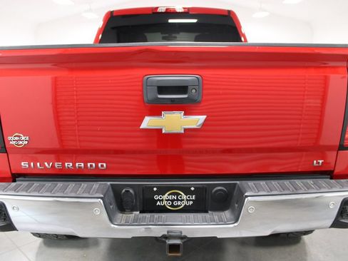 Used 2018 Chevrolet Silverado 1500 LT w/ Trailering Package AWD/4WD image 8