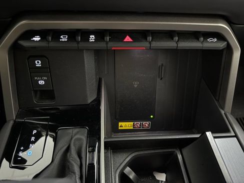 Used 2026 Toyota Tundra Platinum AWD/4WD image 18