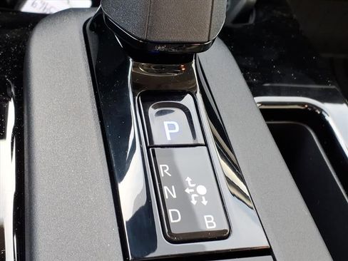 New 2026 Toyota Prius LE image 16