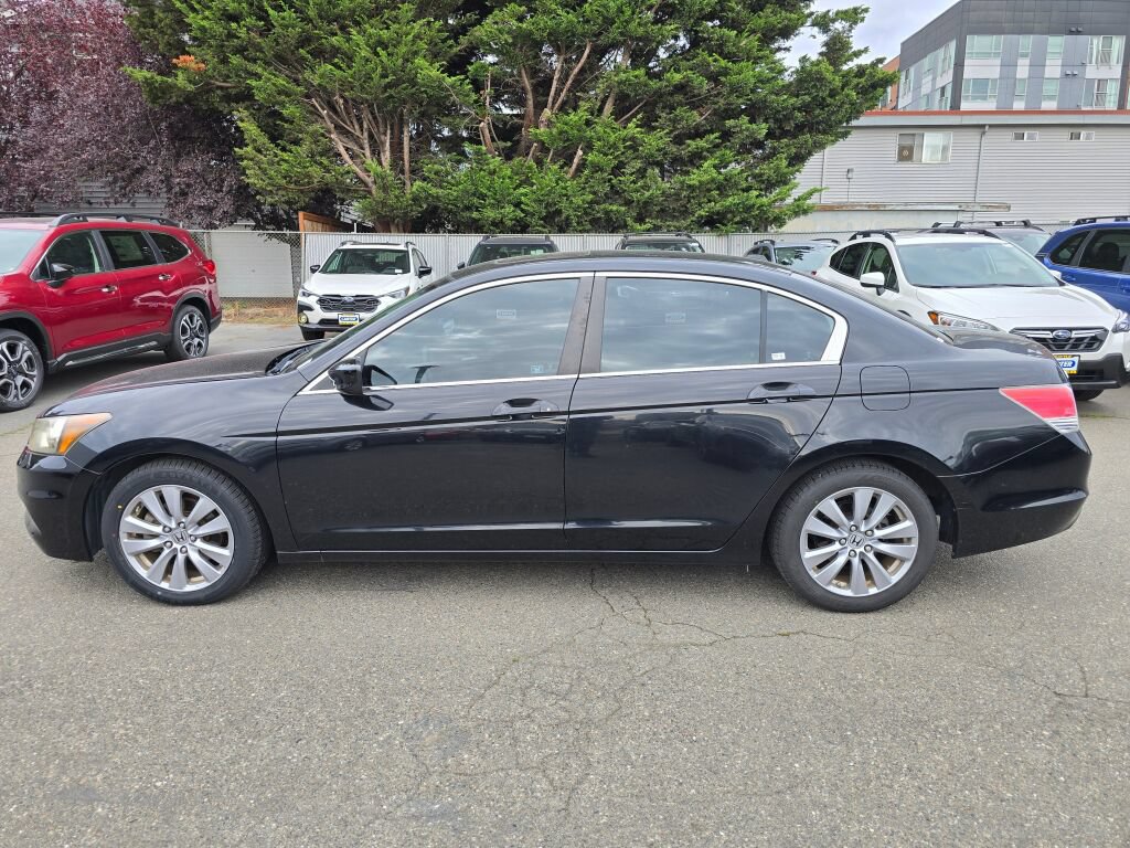Used 2011 Honda Accord EX-L image 4