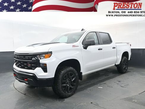 New 2026 Chevrolet Silverado 1500 Custom Trail Boss AWD/4WD image 1
