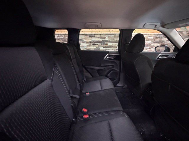 Used 2022 Mitsubishi Outlander ES AWD/4WD image 31