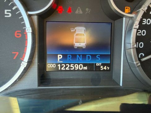 Used 2015 Toyota Tundra 1794 Edition image 16