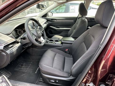 Certified 2023 Nissan Altima 2.5 SV AWD/4WD image 10