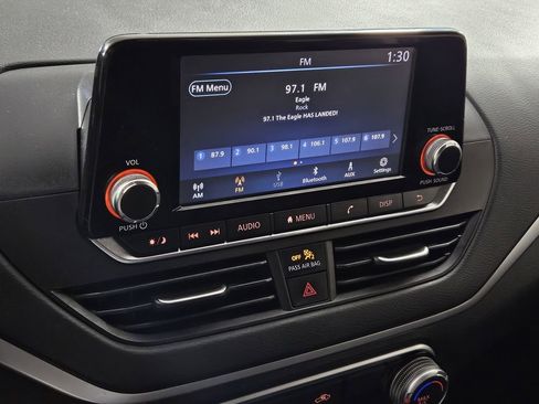 Used 2022 Nissan Altima 2.5 S image 11