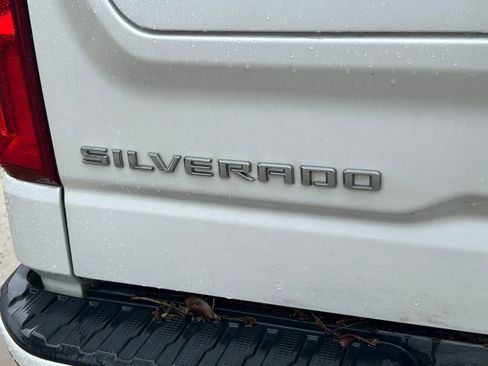 Used 2023 Chevrolet Silverado 1500 High Country w/ High Country Premium Package AWD/4WD image 12