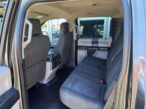 Used 2017 Ford F150 XL w/ Equipment Group 101A Mid AWD/4WD image 16