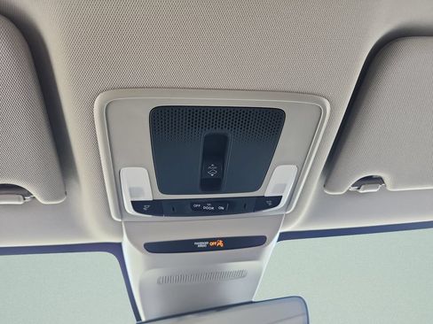 New 2026 Honda HR-V EX-L image 14