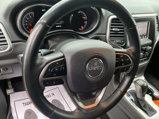 Used 2019 Jeep Grand Cherokee Laredo AWD/4WD image 14