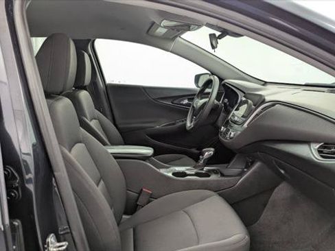 Used 2023 Chevrolet Malibu LT FWD image 21