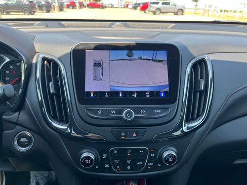 Used 2023 Chevrolet Equinox RS w/ RS Leather Package FWD image 16