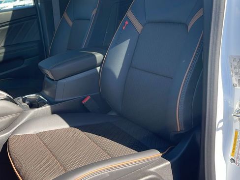 New 2026 GMC Canyon AT4 w/ Technology Plus Package AWD/4WD image 13