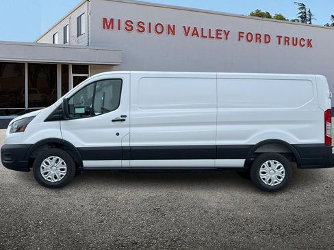 New 2026 Ford E-Transit Low Roof w/ Load Area Protection Package image 7