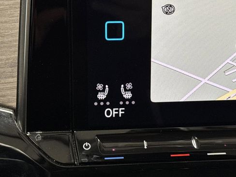 Certified 2024 Volkswagen Atlas SEL Premium R-Line image 8