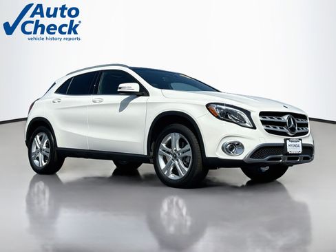 Used 2020 Mercedes-Benz GLA 250 4MATIC image 1