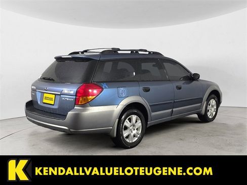 Used 2005 Subaru Outback 2.5i image 2