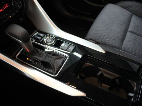 New 2026 Mitsubishi Eclipse Cross SE image 14