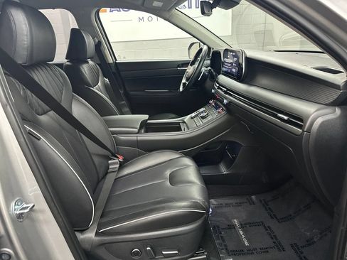 Used 2023 Hyundai Palisade Limited w/ Cargo Package AWD/4WD image 19
