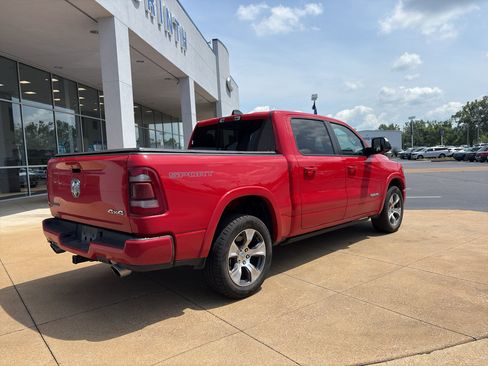 Used 2022 RAM 1500 Laramie AWD/4WD image 5