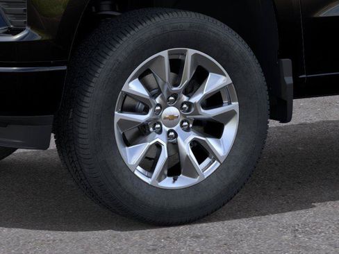 New 2026 Chevrolet Silverado 1500 Custom RWD image 9