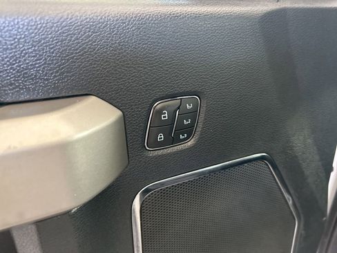 Used 2022 Ford F250 Lariat w/ Lariat Ultimate Package image 38