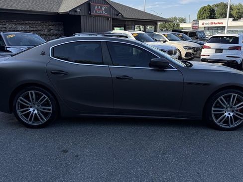 Used 2019 Maserati Ghibli S GranLusso AWD/4WD image 19