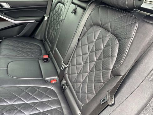 Certified 2024 BMW X5 xDrive40i w/ M Sport Package AWD/4WD image 13