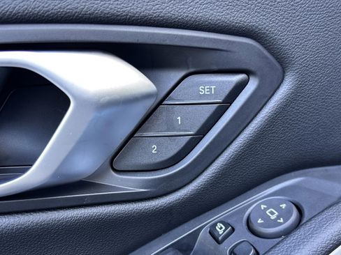 Used 2026 BMW 330i Sedan w/ Premium Package image 21