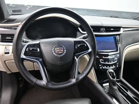 Used 2013 Cadillac XTS Platinum FWD image 16
