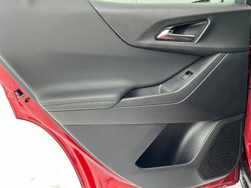 New 2026 Chevrolet Equinox LT w/ Convenience Package II image 31