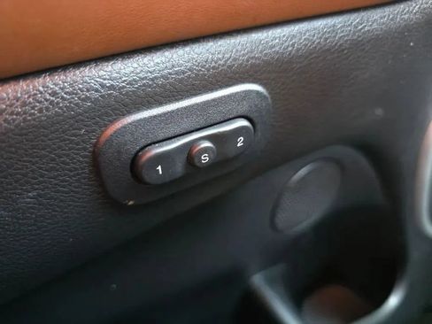 Used 2021 Jeep Grand Cherokee Summit AWD/4WD image 29