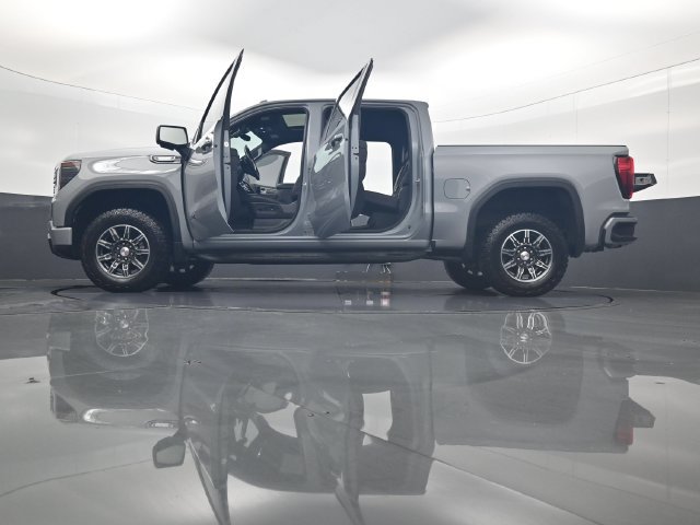 Used 2024 GMC Sierra 1500 AT4 w/ Technology Package AWD/4WD image 34