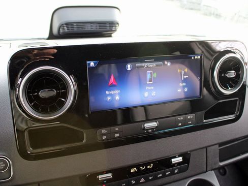 New 2026 Mercedes-Benz Sprinter 2500 image 19