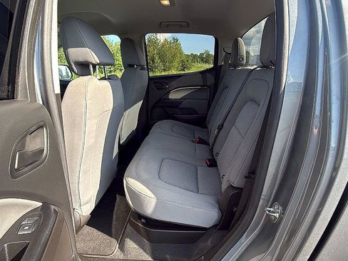 Used 2021 Chevrolet Colorado W/T w/ WT Convenience Package AWD/4WD image 24