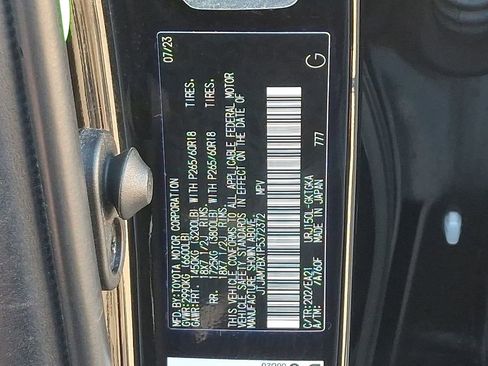 Used 2023 Lexus GX 460 Premium w/ Premium Package image 27