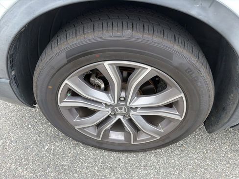 Used 2021 Honda CR-V Touring image 11