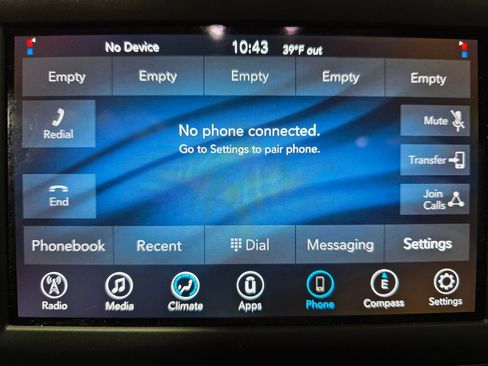 Used 2020 Chrysler Voyager Lxi image 39