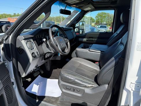 Used 2016 Ford F350 Lariat w/ Lariat Ultimate Package AWD/4WD image 26