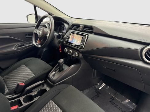 Used 2024 Nissan Versa S w/ Trunk Package FWD image 40